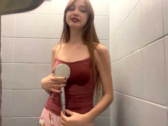 healmentaliti live cam on BongaCams
