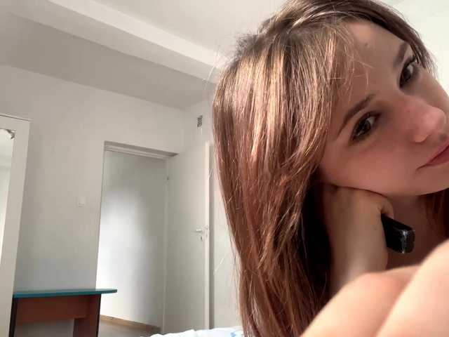 healmentaliti live cam on BongaCams