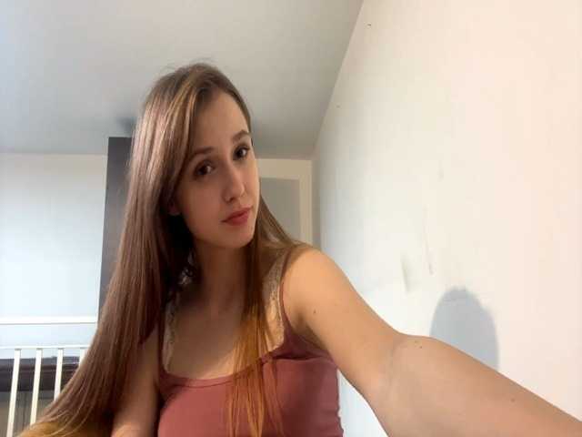 healmentaliti live cam on BongaCams