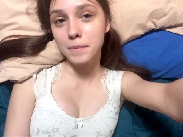 healmentaliti live cam on BongaCams