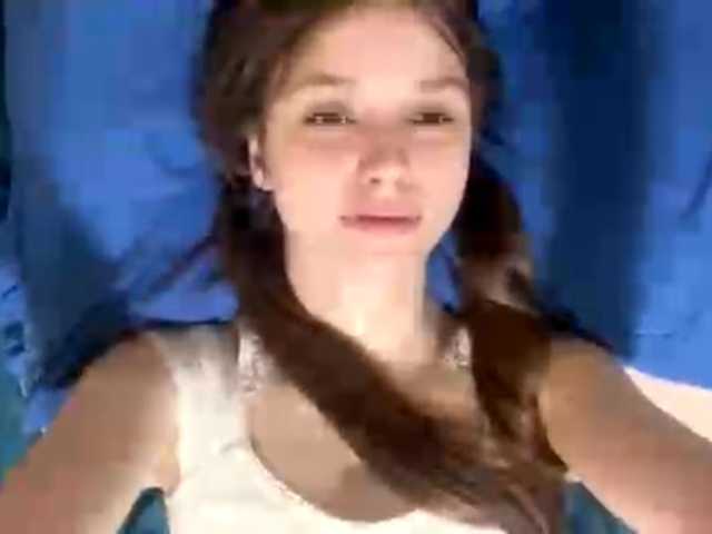 healmentaliti live cam on BongaCams