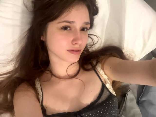 healmentaliti live cam on BongaCams