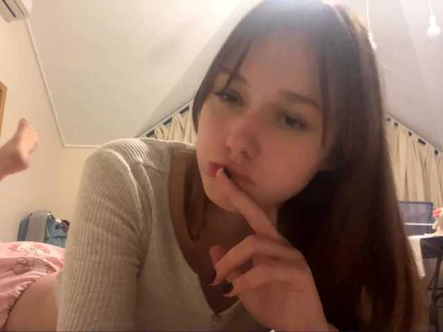 healmentaliti live cam on BongaCams