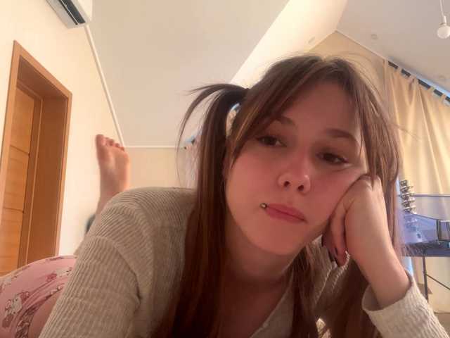 healmentaliti live cam on BongaCams