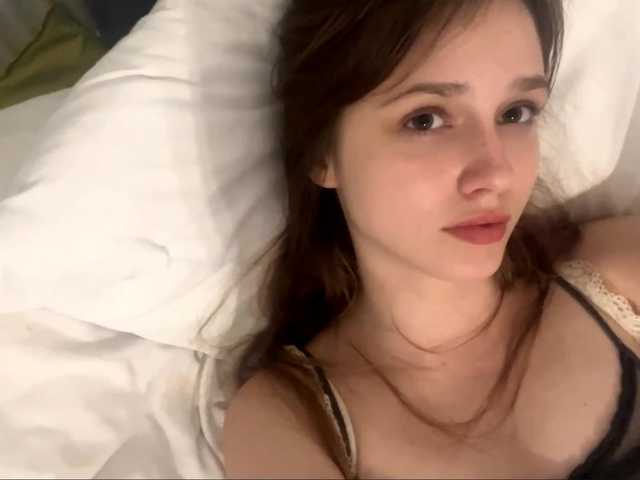 healmentaliti live cam on BongaCams