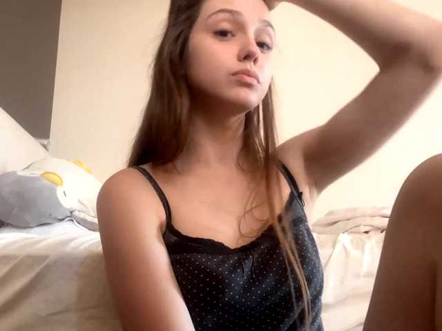 healmentaliti live cam on BongaCams