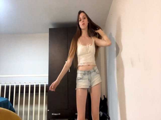 healmentaliti live cam on BongaCams