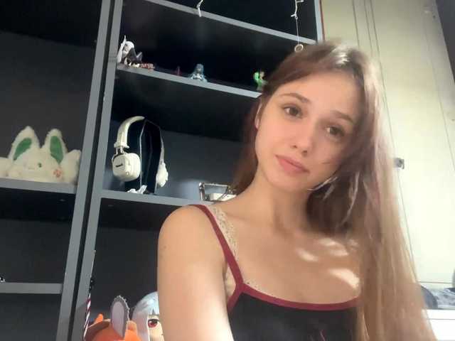 healmentaliti live cam on BongaCams