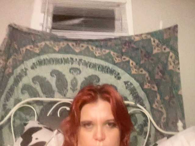 G0ldenare0las1 live cam on BongaCams