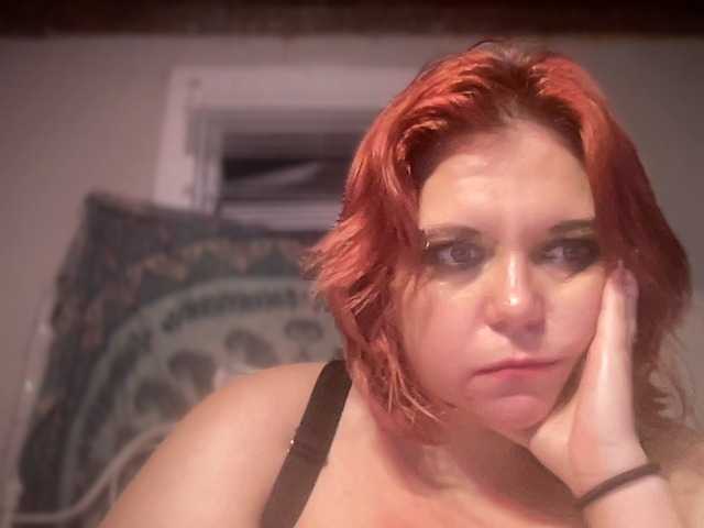 G0ldenare0las1 live cam on BongaCams