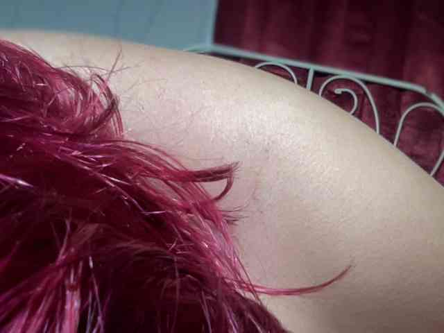 G0ldenare0las1 webcam