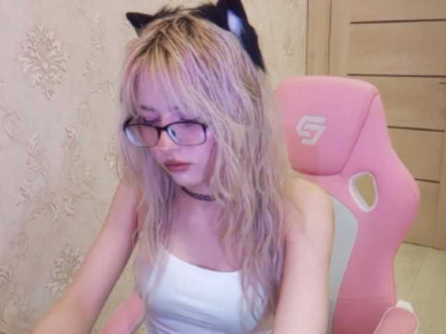mycutepage live cam on BongaCams