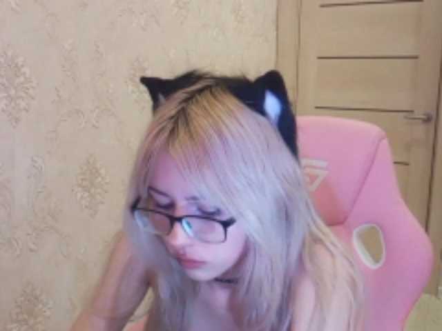 Mycutepage live cam
