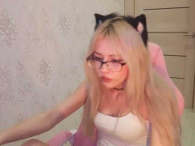 mycutepage live cam on BongaCams
