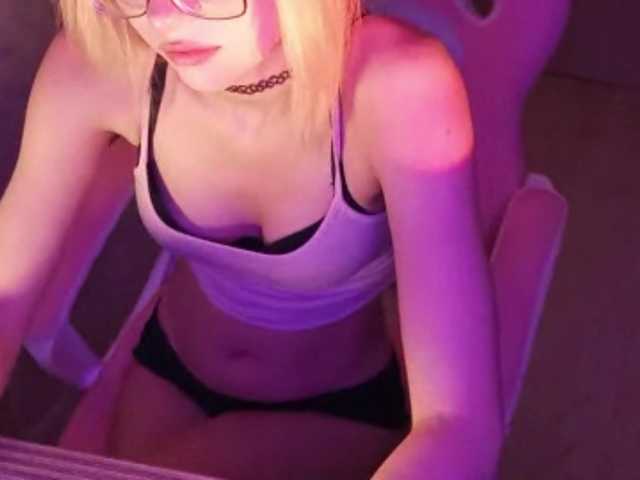 mycutepage live cam on BongaCams