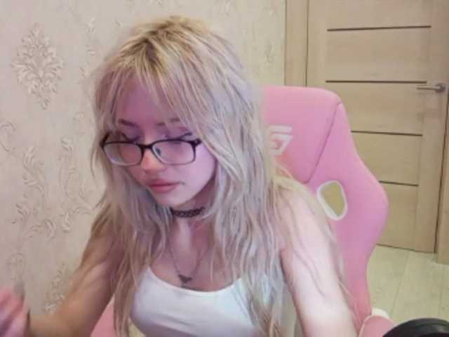mycutepage live cam on BongaCams