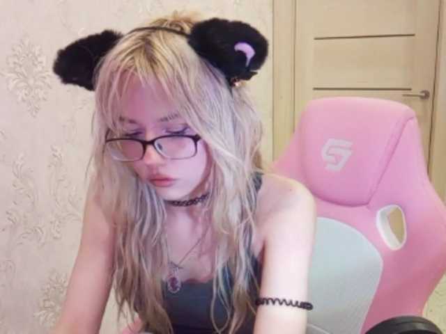 mycutepage live cam on BongaCams