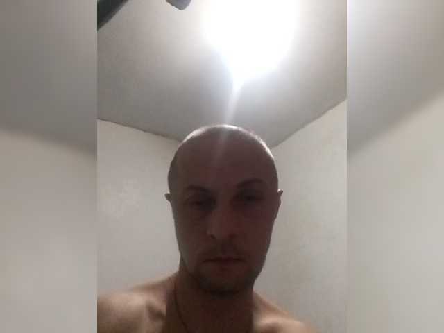 Roma77707 live cam preview