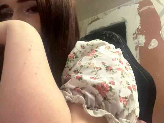 DreamaStonier webcam