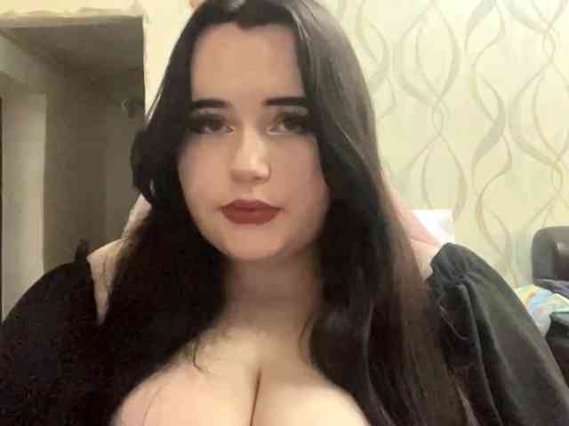 Model: DreamaStonier