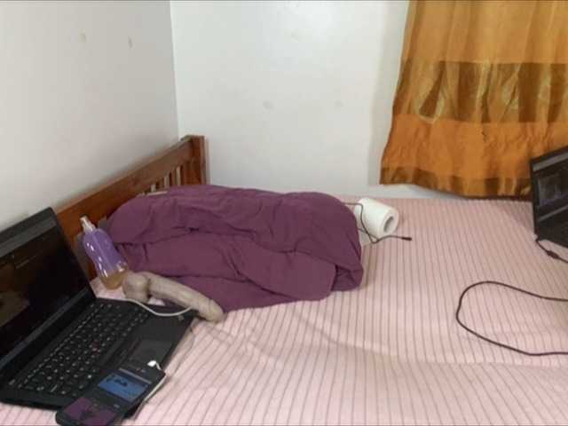 hawtjazzy live cam on BongaCams