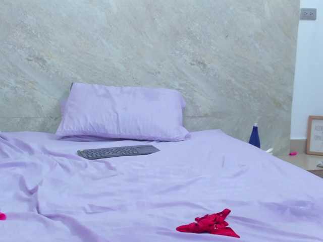 May-Clanfort live cam on BongaCams