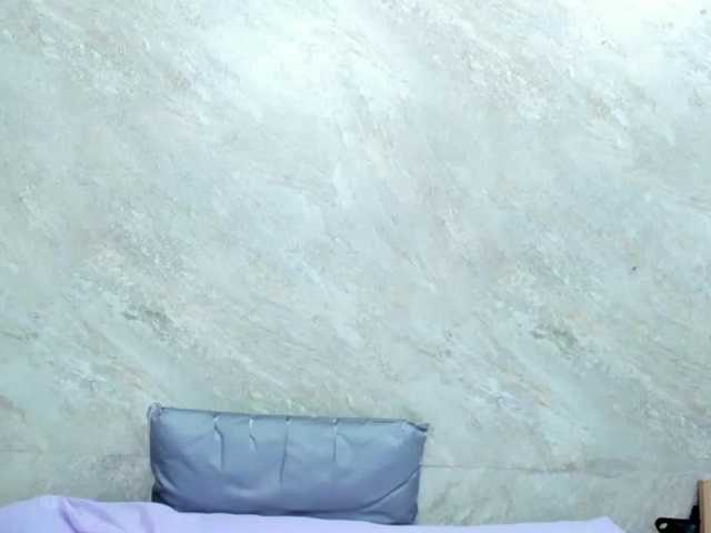 May-Clanfort live cam on BongaCams
