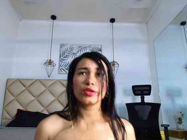 Emmarrose webcam