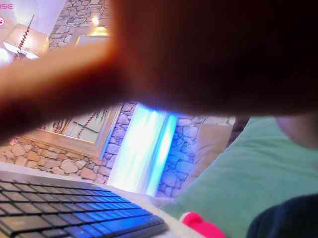 Amber-Monroe webcam