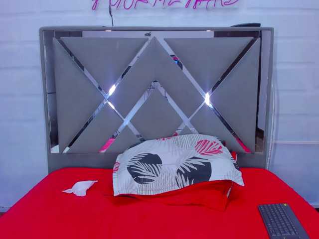 endlesschemistry live cam on BongaCams
