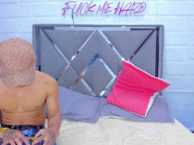 endlesschemistry live cam on BongaCams