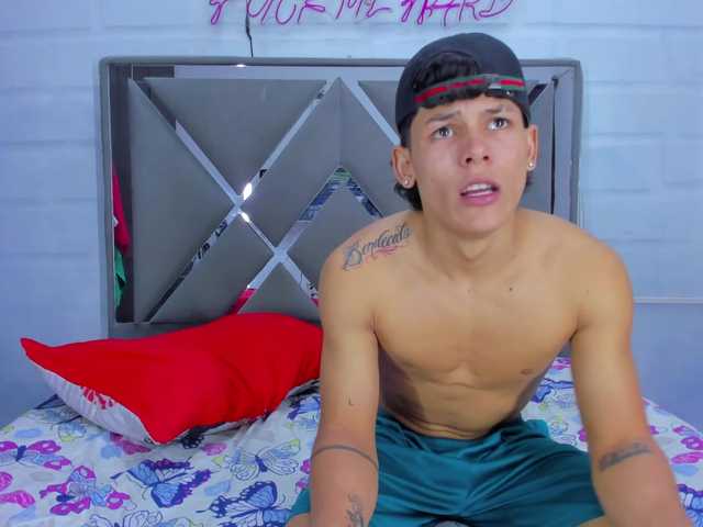 endlesschemistry live cam on BongaCams
