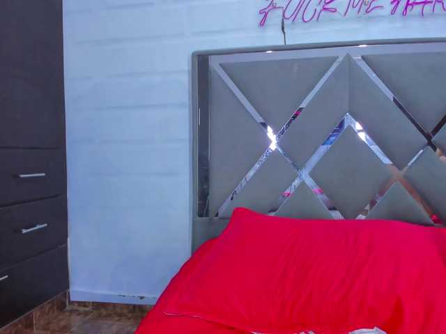 endlesschemistry live cam on BongaCams