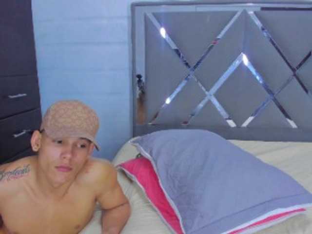 endlesschemistry live cam on BongaCams