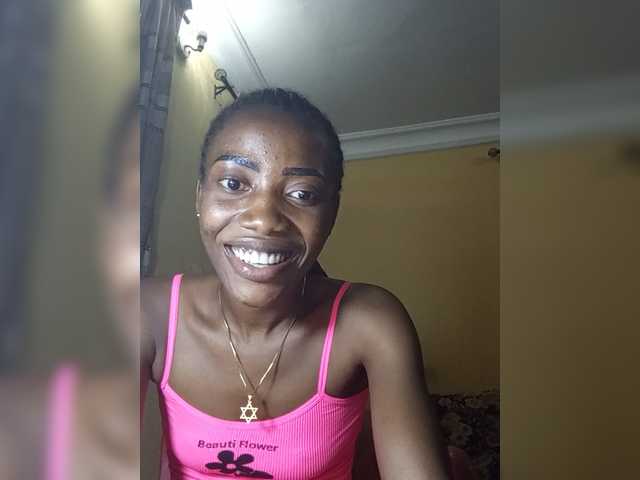 slimsnack1 live cam on BongaCams