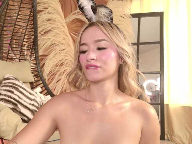 AmyRusso live cam