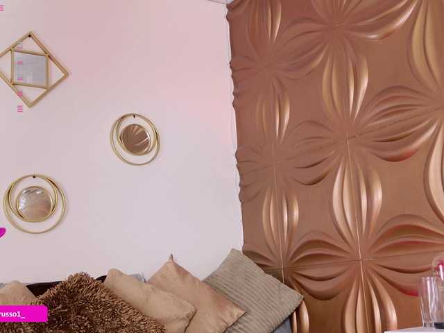 AmyRusso live cam on BongaCams