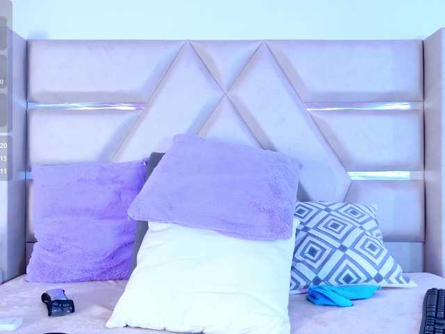 KeyraCoa live cam on BongaCams