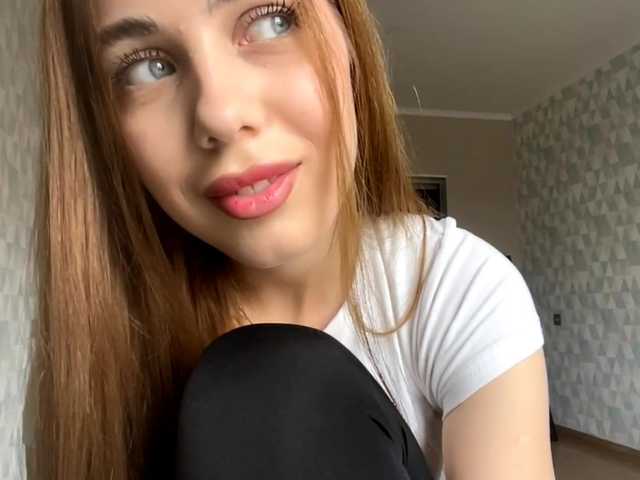 LatrishaDobbin live cam on BongaCams