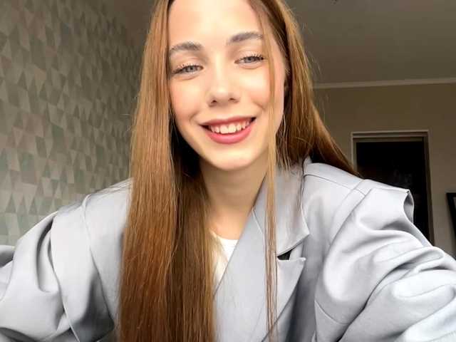 LatrishaDobbin live cam on BongaCams