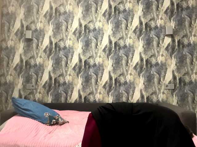 LatrishaDobbin live cam on BongaCams