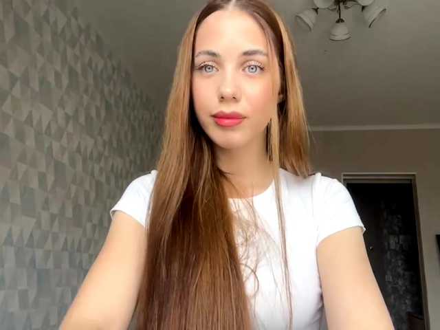 LatrishaDobbin live cam on BongaCams