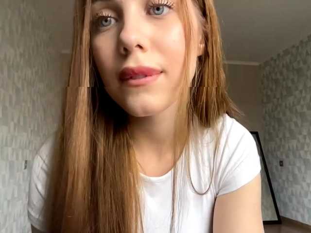 LatrishaDobbin live cam on BongaCams