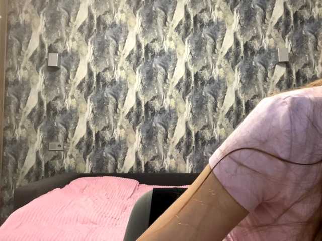 LatrishaDobbin live cam on BongaCams