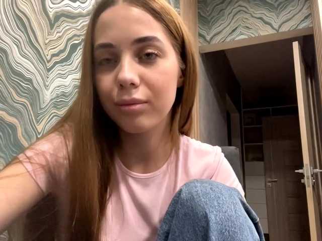 LatrishaDobbin live cam on BongaCams