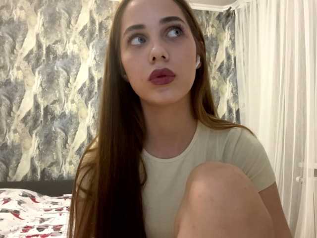 LatrishaDobbin live cam on BongaCams