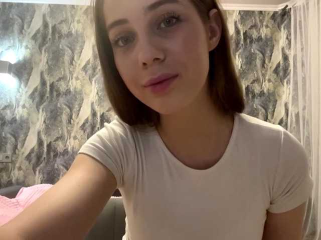 LatrishaDobbin live cam on BongaCams