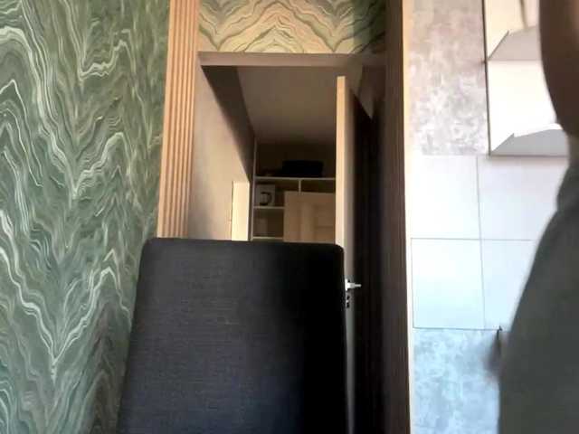 LatrishaDobbin live cam on BongaCams