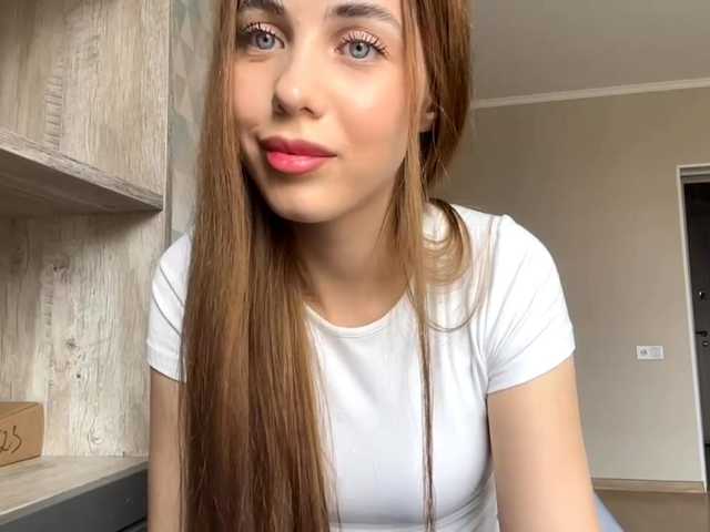 LatrishaDobbin live cam on BongaCams