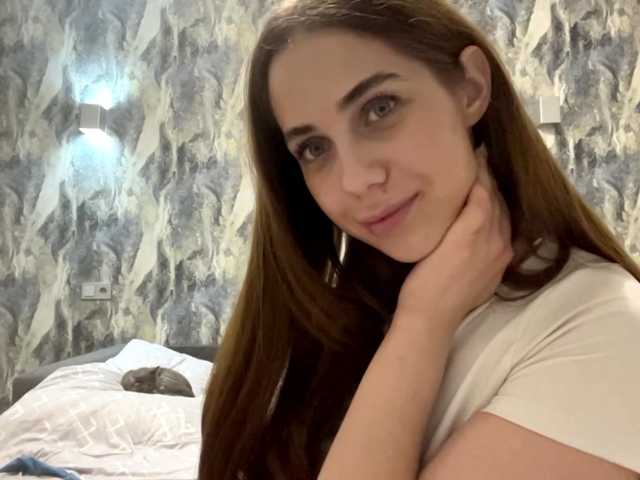 LatrishaDobbin live cam preview